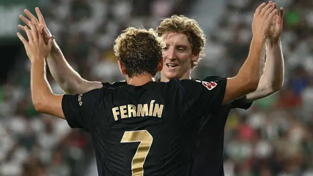 Gordon makes two assist on debut as...