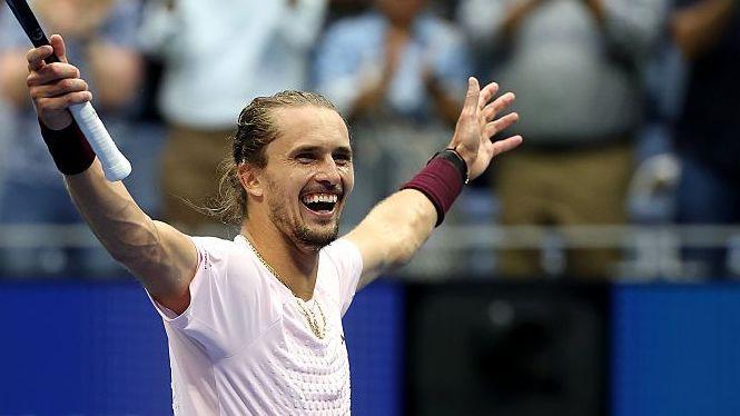 Alexander Zverev celebrates winning the 2026 US Open