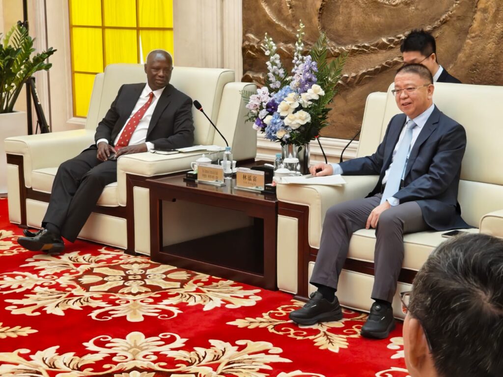Armah-Kofi Buah urges Ghanaian mining firms to adopt Zijin’s environmental model