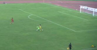 Danlad Ibrahim on crutches after suffering injury against Aduana FC