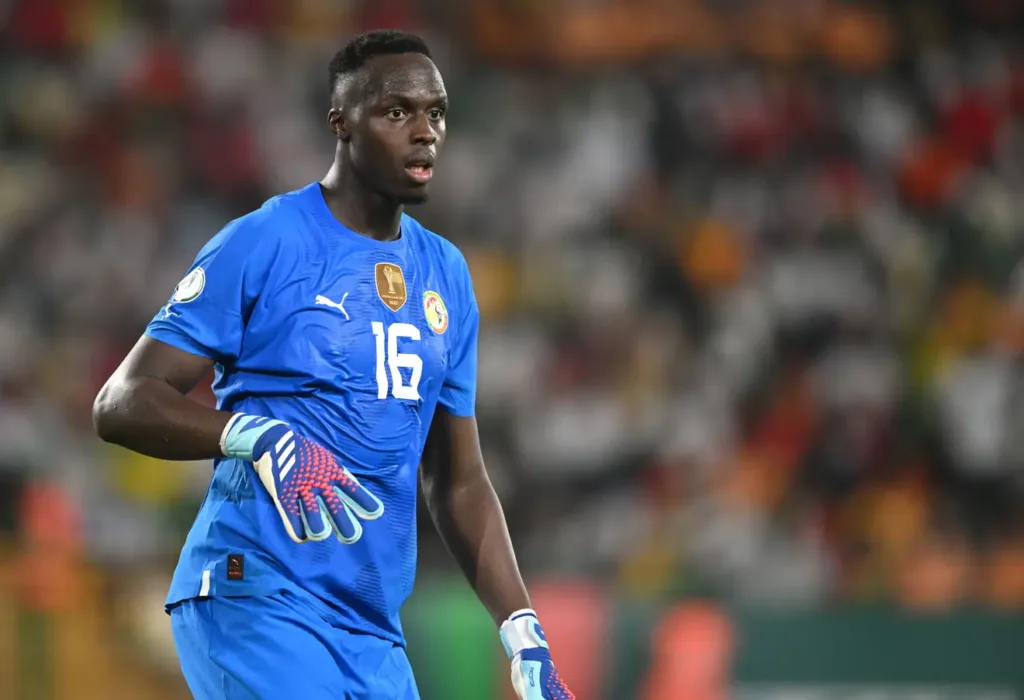 Édouard Mendy annonce sa retraite internationale avec le Sénégal