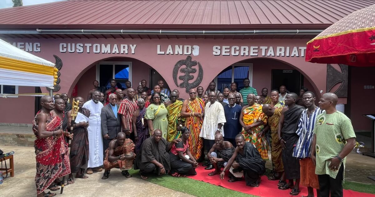 Sunyani, Kwahu Obomeng get customary land secretariats to improve transparency and land records