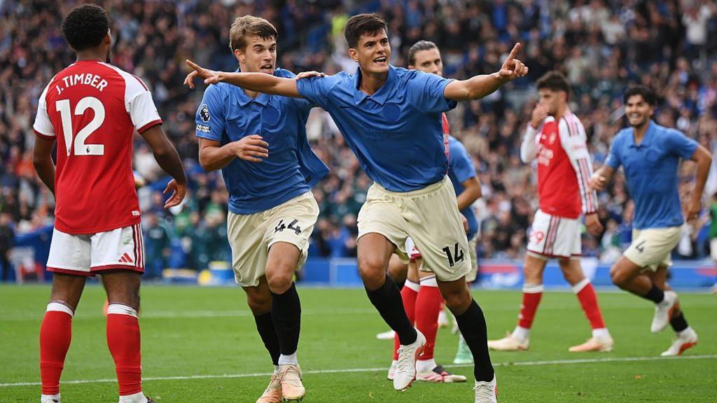 Arsenal handed first loss by brilliant Brighton Arsenal handed first loss by brilliant Brighton