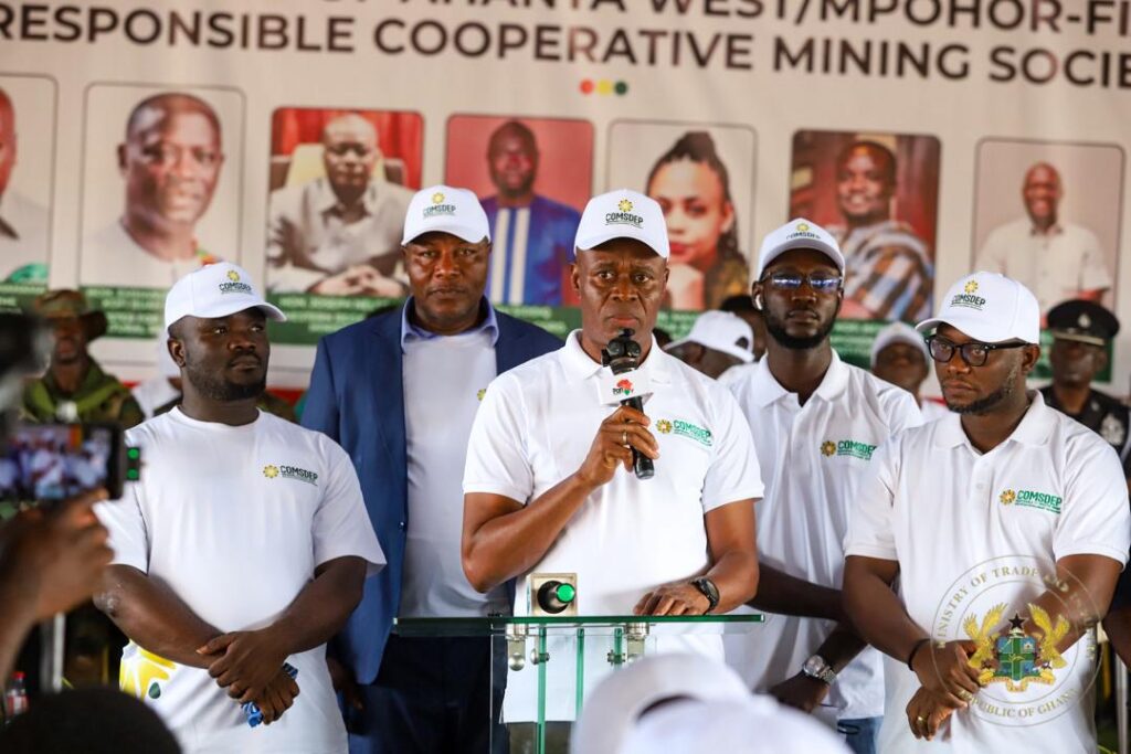 Gov’t launches rCOMSDEP in Ahanta West, Mpohor Fiase to promote responsible community mining