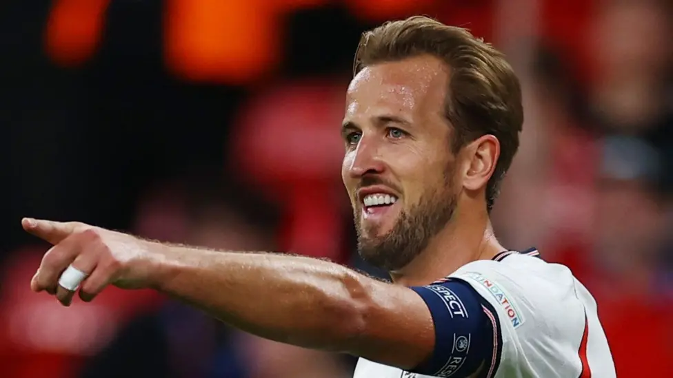 Kane inspires England to win over Czech...