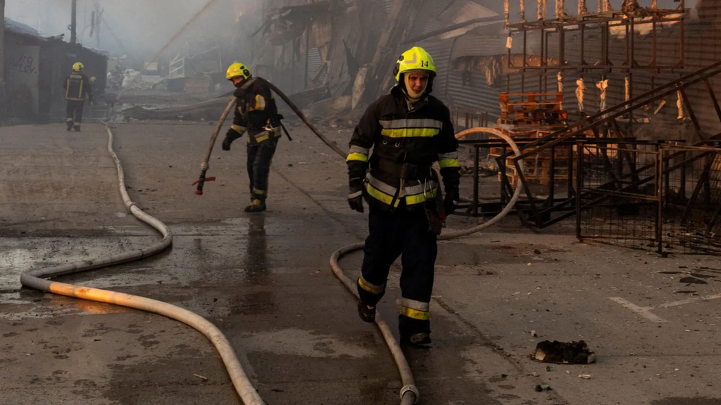 Zelensky condemns ‘vile’ large-scale Russian attacks that killed 15