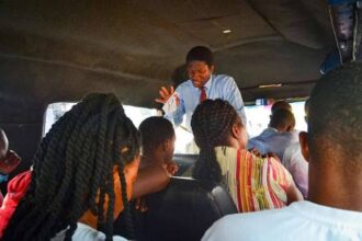 Gov’t suspends implementation of L.I. restricting preaching and hawking in moving vehicles